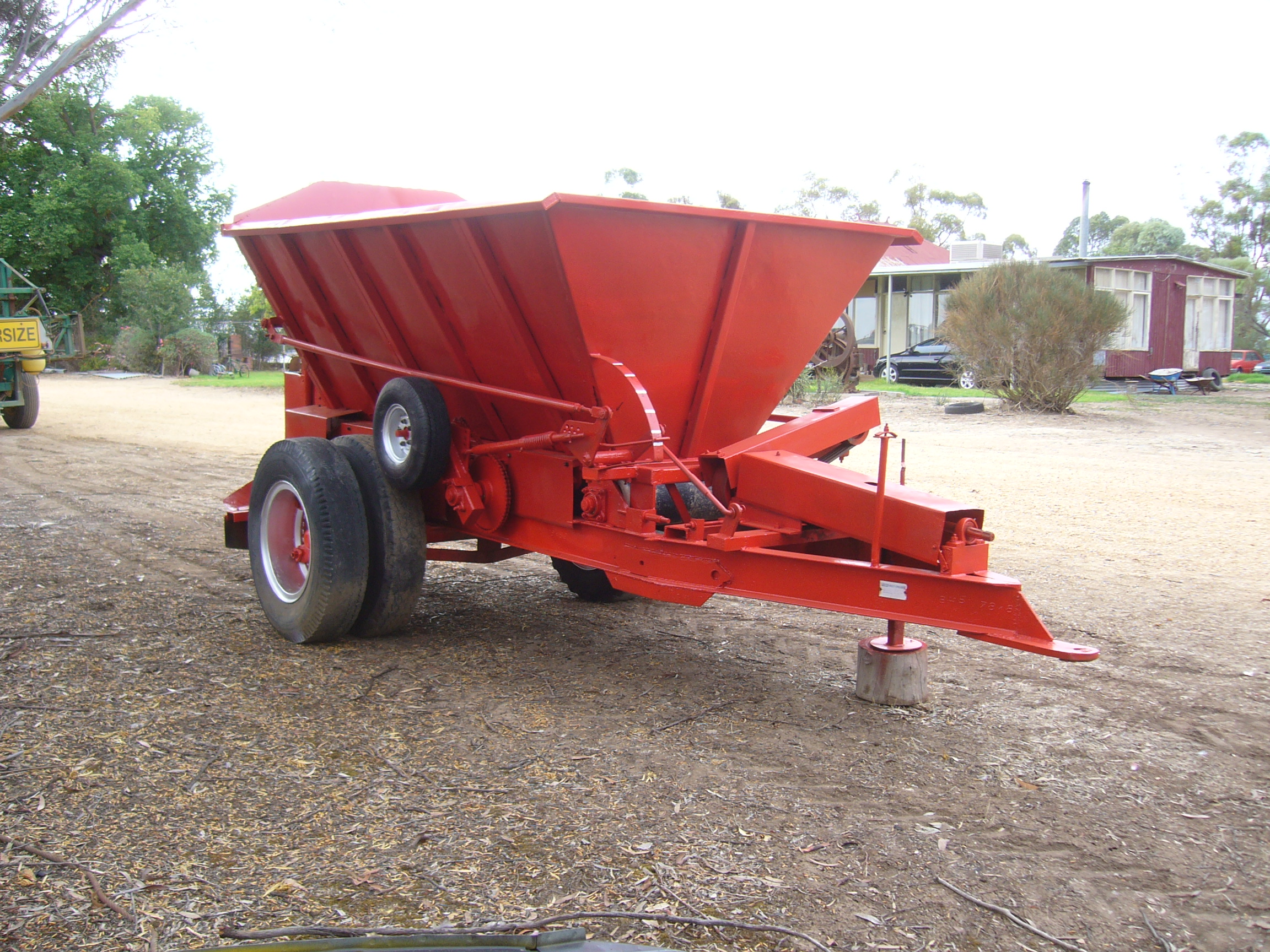 Leith Gypsum Spreader Machinery & Equipment Spreaders For
